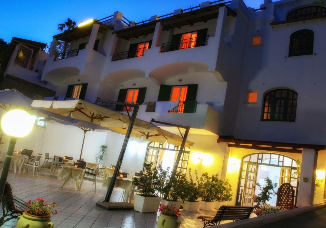 Hotel Villa Bina Sant'Angelo  Zewnętrze zdjęcie